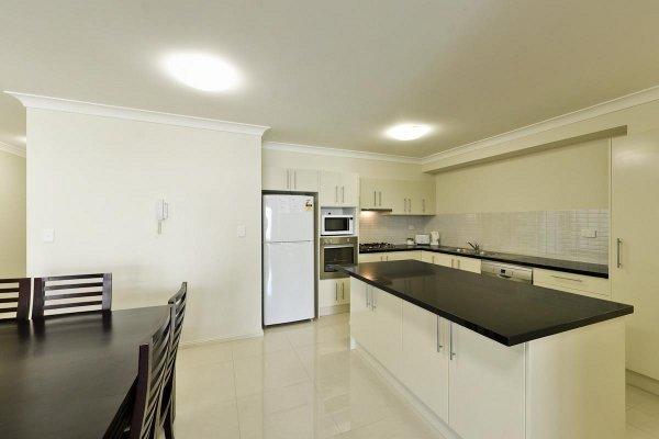 Astina Serviced Apartments - Central Пенрит Номер фото